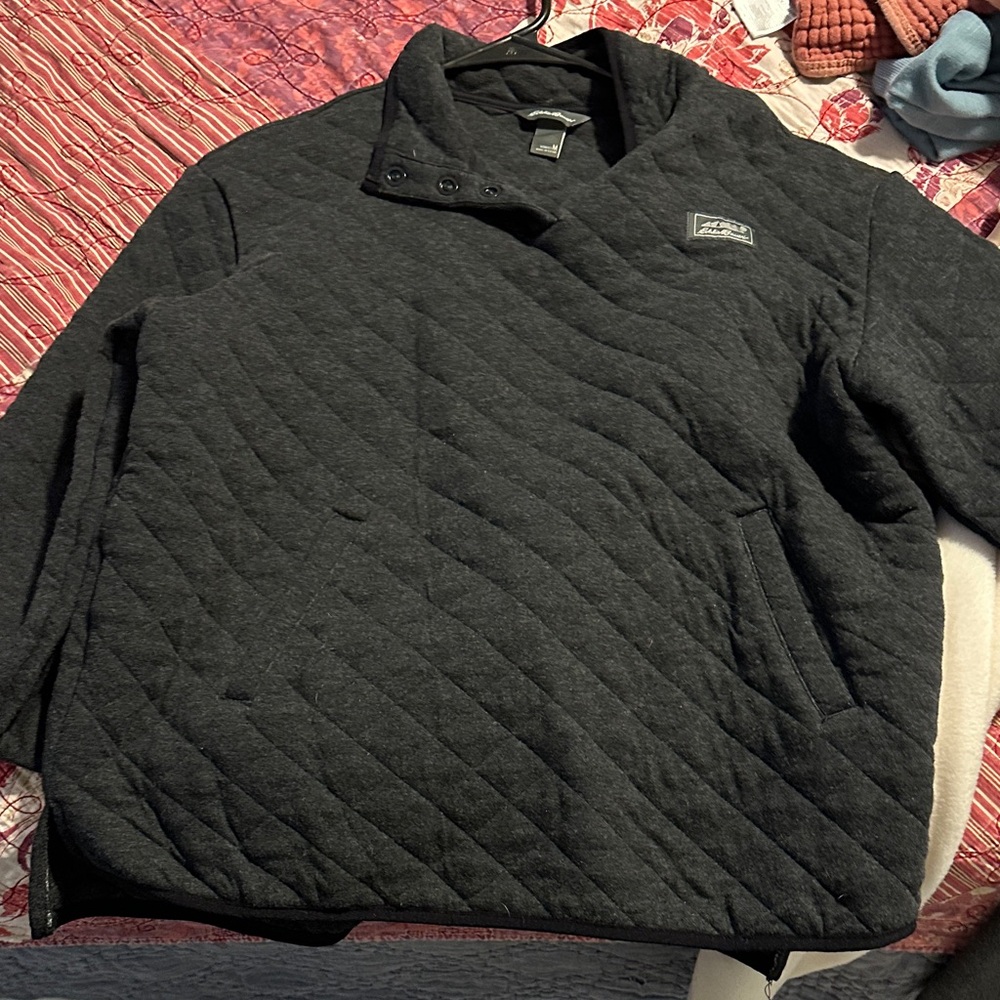 Eddie Bauer Black Quilted Sweatshirt